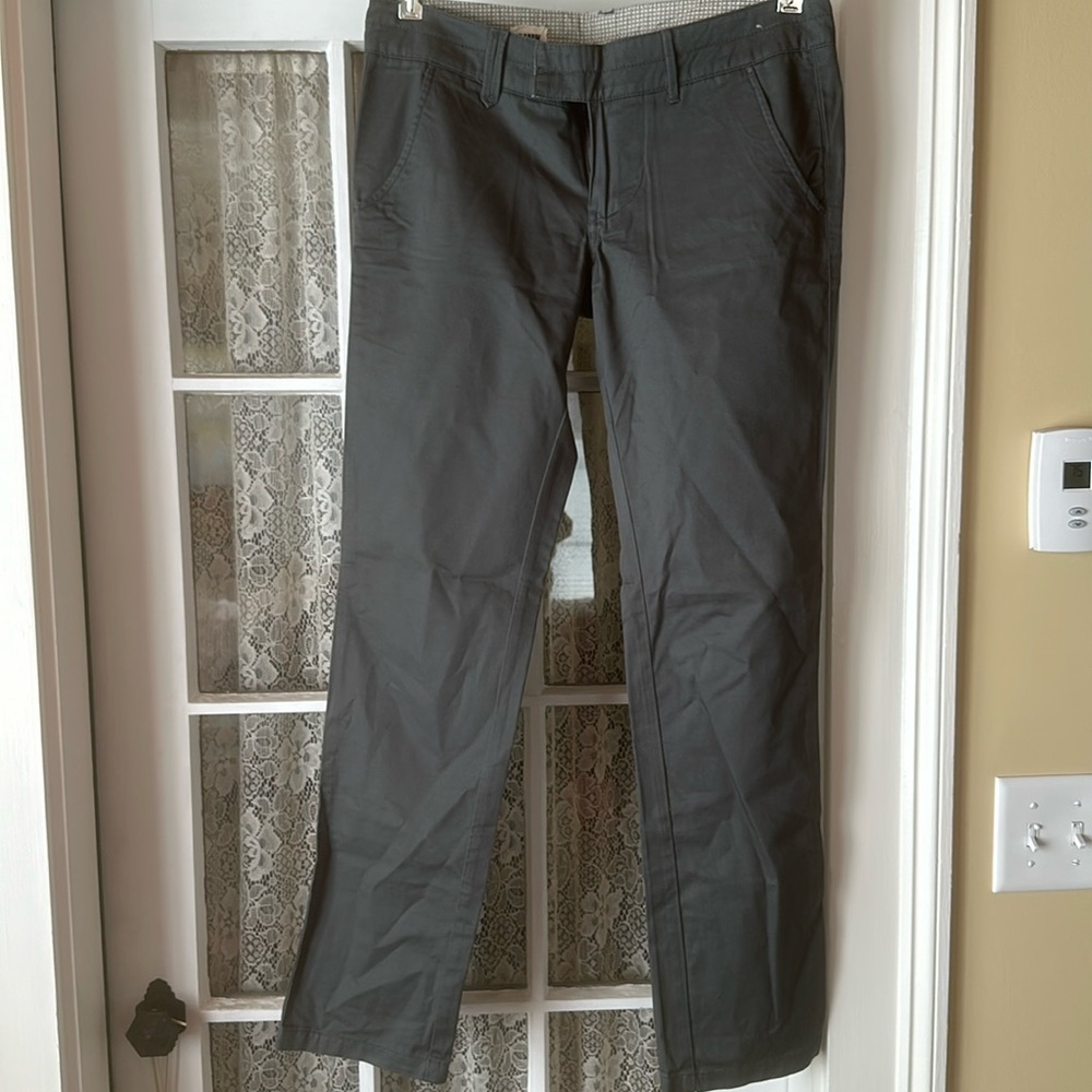 Quik Silver slate gray pants. Size 29